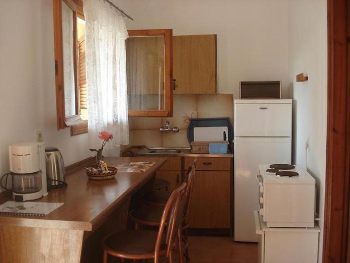 Feeloxenia Corfu Apartments Acharavi  Exteriör bild