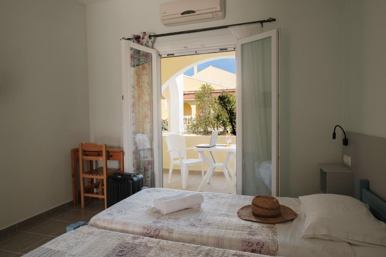 Feeloxenia Corfu Apartments Acharavi  Exteriör bild