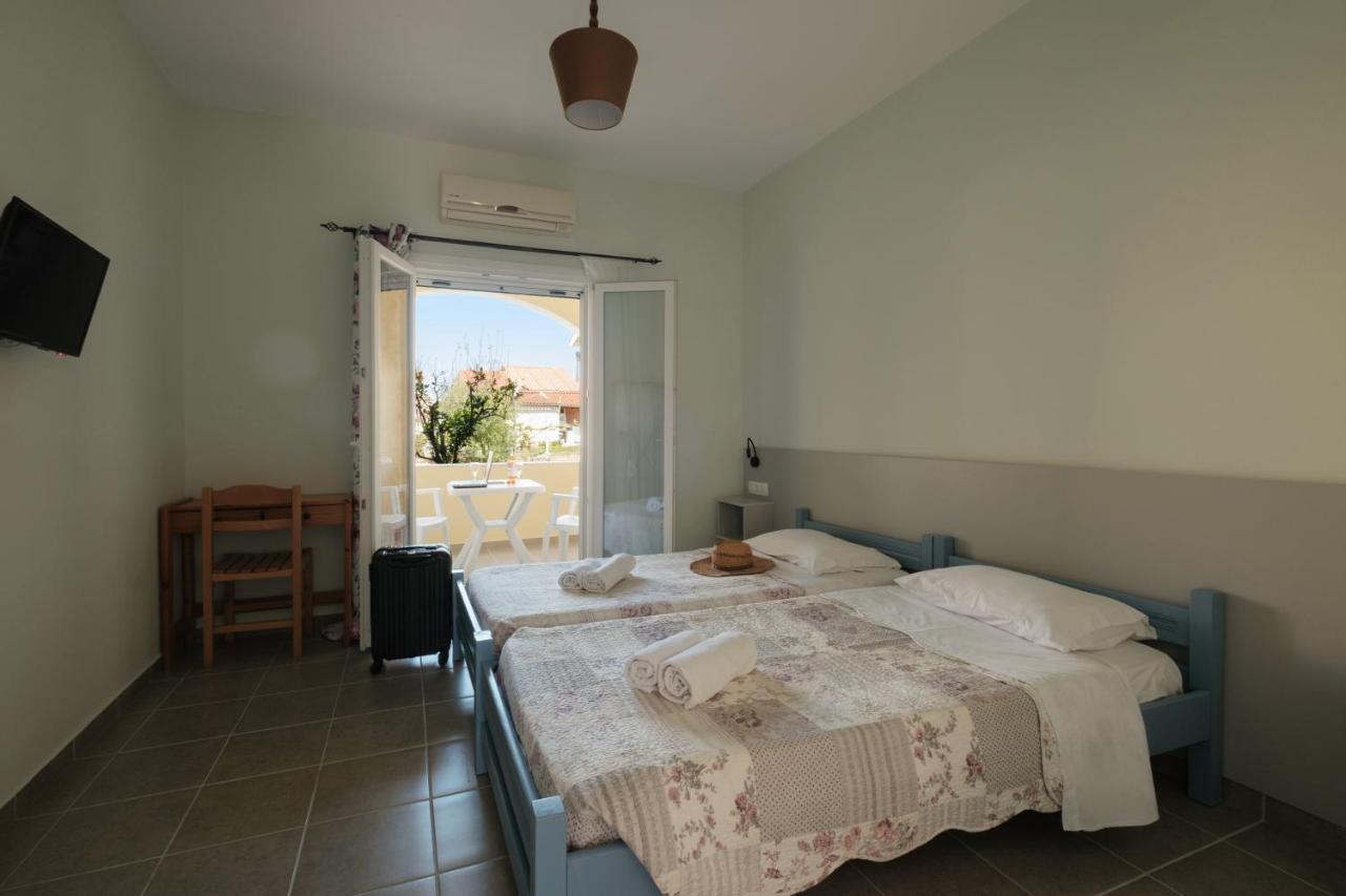 Feeloxenia Corfu Apartments Acharavi  Exteriör bild