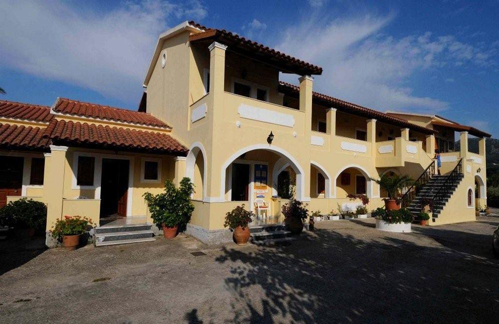 Feeloxenia Corfu Apartments Acharavi  Exteriör bild