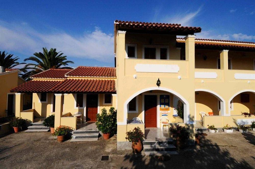 Feeloxenia Corfu Apartments Acharavi  Exteriör bild